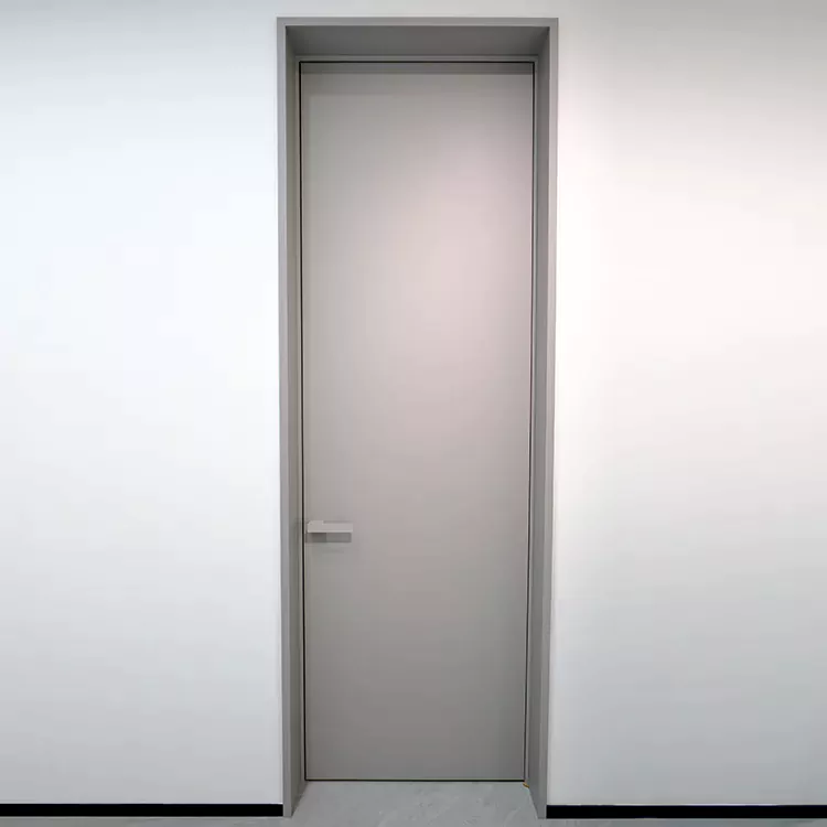 Minimalistické interiérové ​​křídlové dveře
